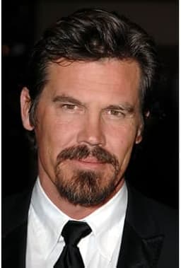 Llewelyn Moss